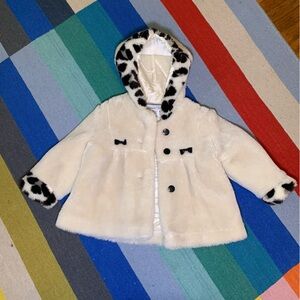 Casual Time Cream Faux Fur Coat with Black Accents Leopard Print 24 months